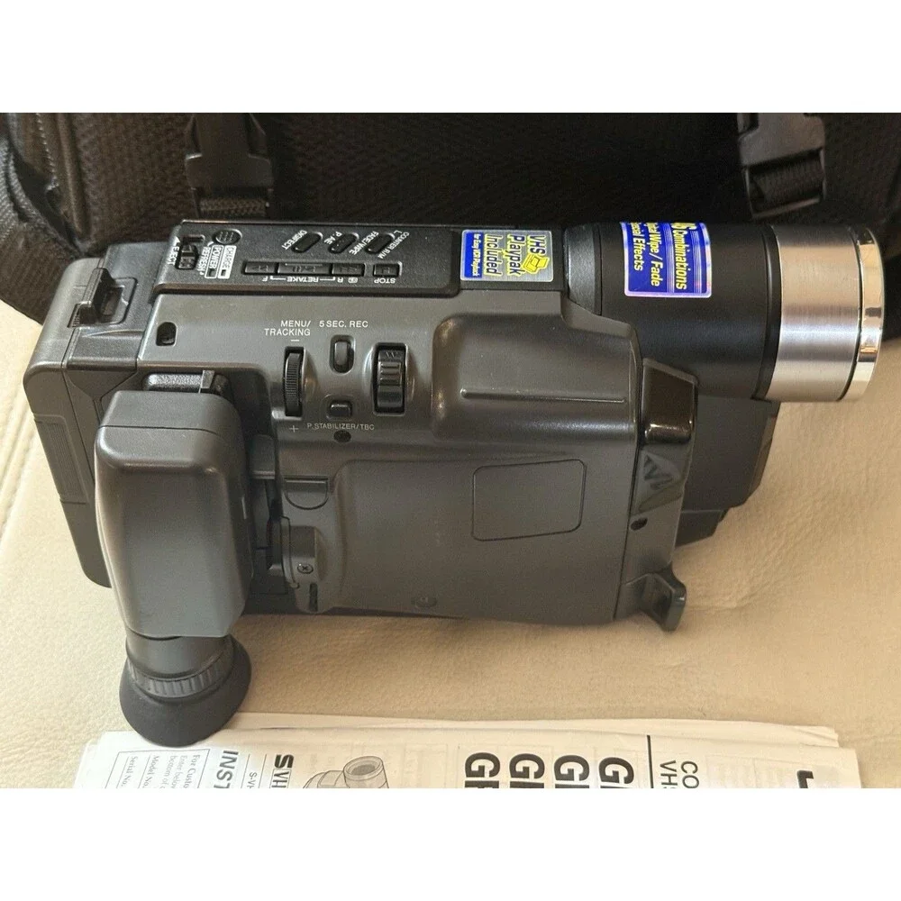 JVC GR-AX760U Compact VHS-C Video Camcorder 600x Zoom Untested